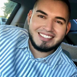 Meet your Posher, Ramiro